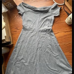Junior’s Gray A-Line Dress w/ cap sleeves sz XS